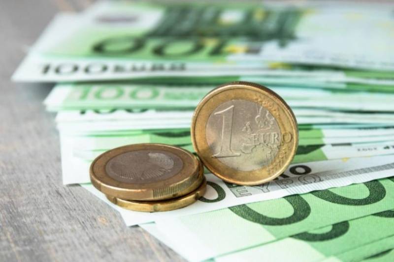 Προϋπολογισμός: Πρωτογενές πλεόνασμα 3,1 δισ. ευρώ στο πεντάμηνο με αιχμή τα φορολογικά έσοδα