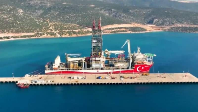 Η Τουρκία βγάζει στην Ανατολική Μεσόγειο πλωτό γεωτρύπανο