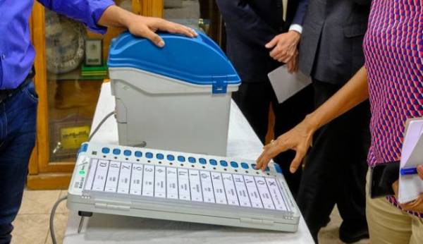 Ηλεκτρονικές εκλογές στα σωματεία: Απειλείται με κατάρρευση το αφήγημα Χατζηδάκη