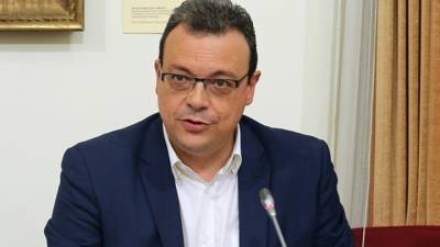 Φάμελλος: &quot;Όχι μονοκομματική επιλογή ο Πρόεδρος της Δημοκρατίας&quot;