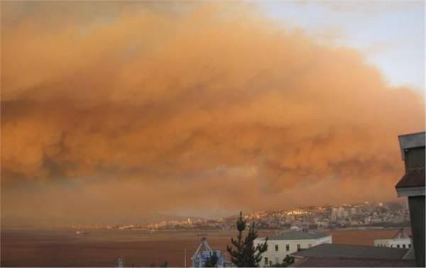 Χιλή: Τεράστια φωτιά απειλεί το Βαλπαραΐσο