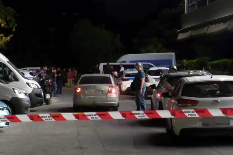 Αστυνομικός εντοπίστηκε νεκρός σε αυτοκίνητο στη λεωφόρο Βουλιαγμένης (βίντεο)