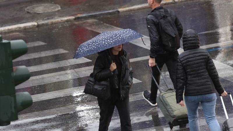Ισχυρές βροχές και καταιγίδες με μεγάλη διάρκεια προβλέπει για αύριο η ΕΜΥ