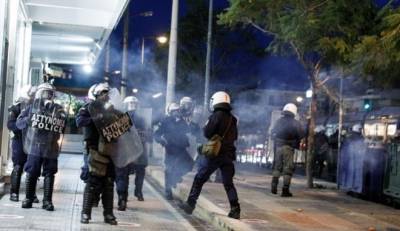 ΚΚΕ για Νέα Σμύρνη: &quot;Ευθύνη της κυβέρνησης οι επιθέσεις&quot;