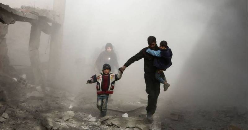 Συρία: Επίθεση με πυραύλους σε στρατιωτικό αεροδρόμιο- &quot;Χημική&quot; επίθεση στη Ντούμα
