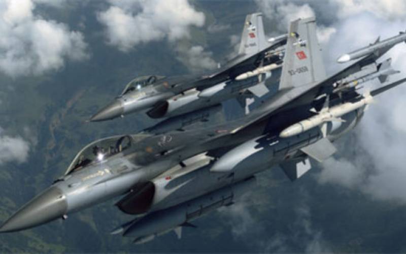 Υπερπτήση τουρκικών F-16 πάνω από το Αγαθονήσι