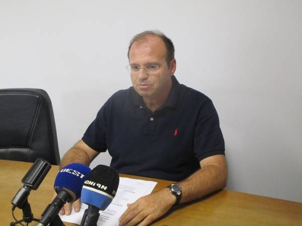 Δεν θα είναι υποψήφιος βουλευτής ο Γιώργος Μπέζος
