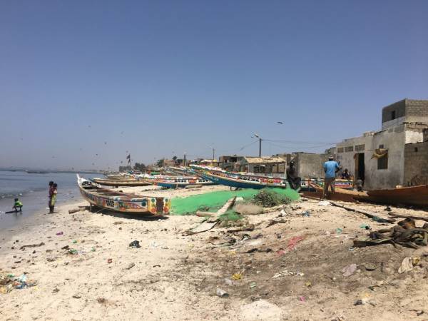 Σενεγάλη: Τουλάχιστον 15 νεκροί σε ναυάγιο σκάφους με μετανάστες