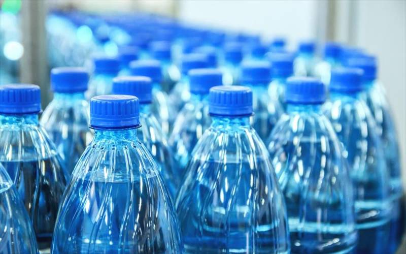 Αύξηση πωλήσεων φίλτρων και εμφιαλωμένων νερών λόγω της λειψυδρίας στην Καλαμάτα