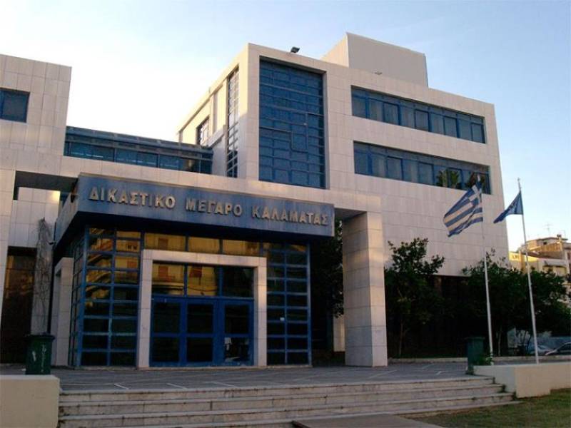 Κύκλωμα μαστροπείας σε Καλαμάτα: Ελεύθεροι με περιοριστικούς όρους οι 3 συλληφθέντες