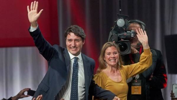 Με κορονοϊό διαγνώστηκε η σύζυγος του πρωθυπουργού του Καναδά