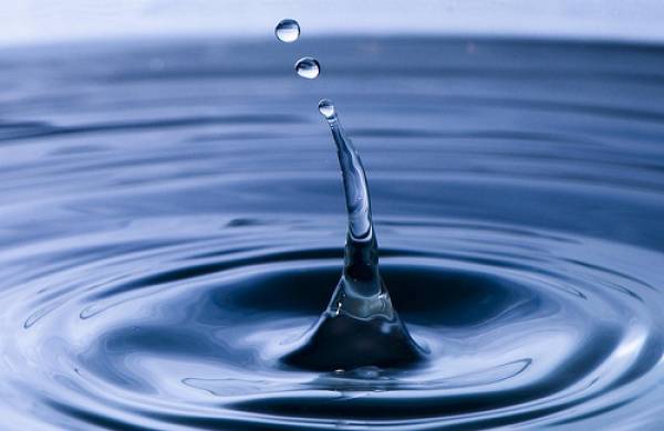 Δωρεάν νερό σε 115.000 ανθρώπους με πρωτοβουλία της ΕΥΔΑΠ