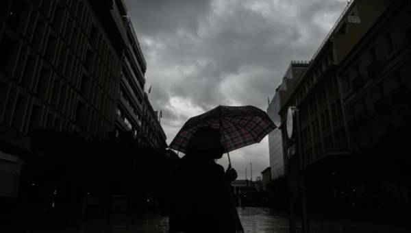Meteo: Βροχές στο μεγαλύτερο μέρος της χώρας - Πού θα χιονίσει