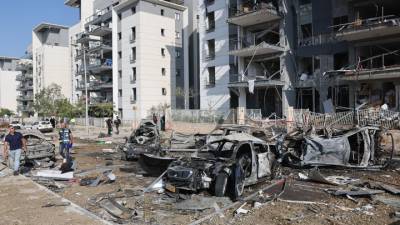 Ισραήλ: Κτίριο κατοικιών επλήγη από ιρανικό πύραυλο στα νότια της χώρας