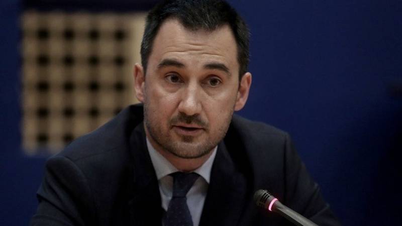 Χαρίτσης: “Εκτός ελέγχου το κόστος της φοιτητικής στέγης”