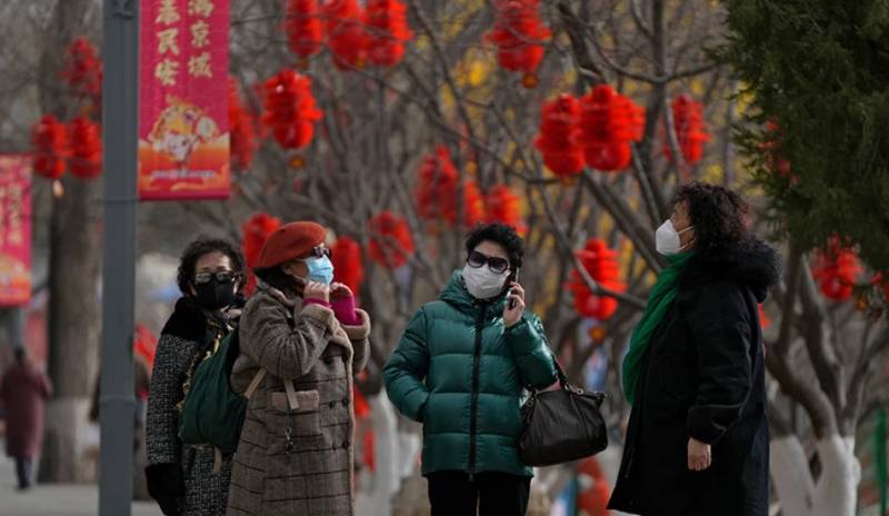 Κίνα: Τέλος του σφοδρού κύματος κορονοϊού «βλέπουν» οι ειδικοί