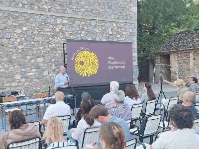 Λαγκάδια: Ο αναπληρτής περιφερειάρχης Χρήστος Λαμπρόπουλος στο Εργαστήριο Τέχνης της Πέτρας