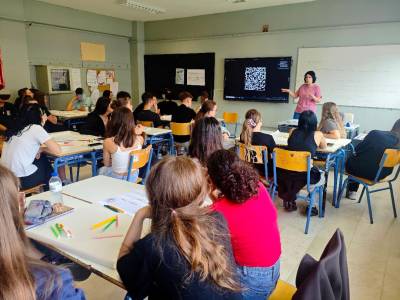 Ενημέρωση για το Youth Action Fund στο ΓΕΛ Θουρίας
