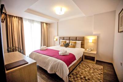 Περιφέρεια Πελοποννήσου: Μόνο 3647 νέες κλίνες μέσα σε μια δεκαετία