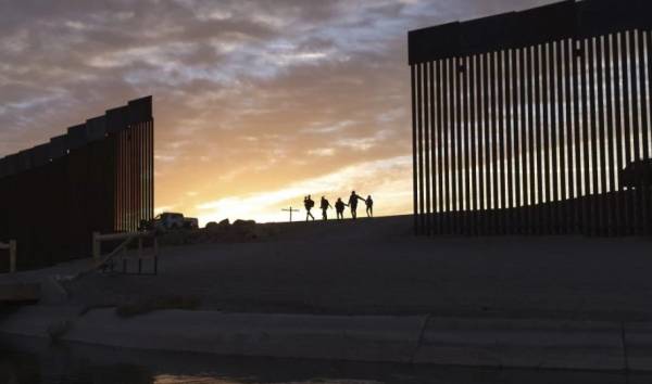 Πάνω από 200.000 μετανάστες συνελήφθησαν στα σύνορα ΗΠΑ – Μεξικού τον Ιούλιο