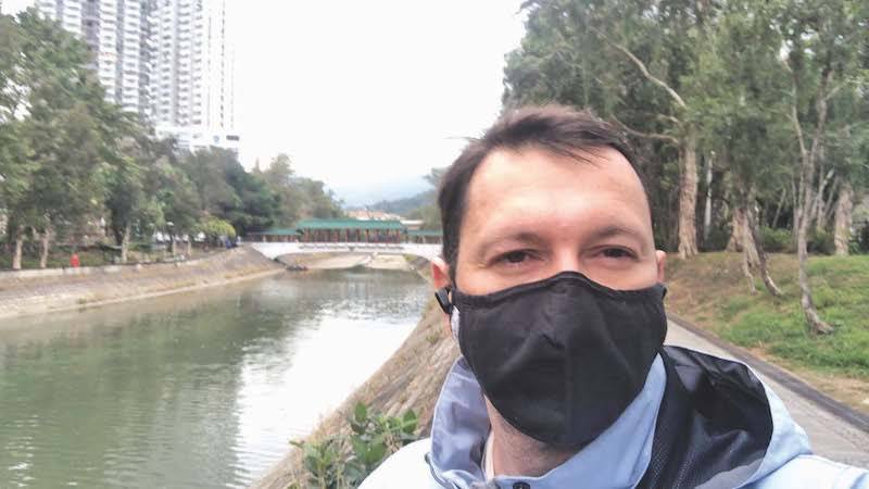 Κ. Κούμανης: Από την Καλαμάτα στο Χονγκ Κονγκ με το φόβο του κορονοϊού