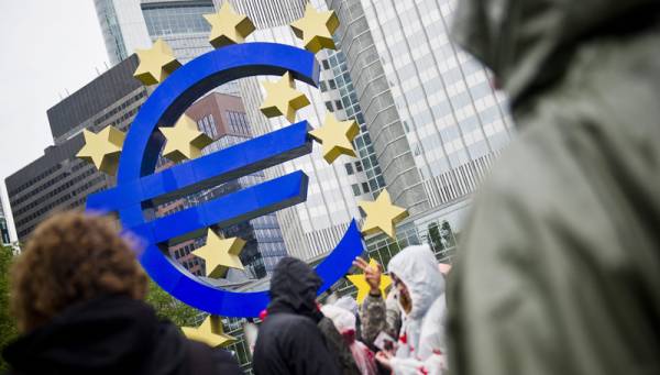 Nέα μείωση του ELA κατά 200 εκατ. ευρώ