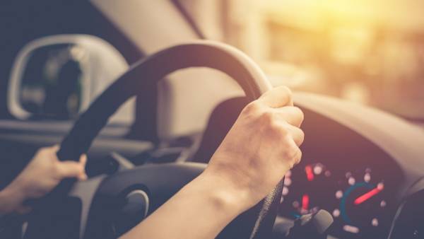 Τροποποιήσεις σε εκπαίδευση και εξετάσεις για δίπλωμα οδήγησης - Ιδιοκτήτες σχολών οδήγησης μιλούν στην «Ε» για τις αλλαγές