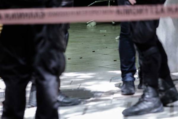 Πυροβολισμοί κατά αστυνομικών τα ξημερώματα στα Ανω Λιόσια