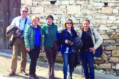 Καθηγητές και φοιτητές του ΕΜΠ αποτυπώνουν τα παραδοσιακά κτήρια της Κορώνης