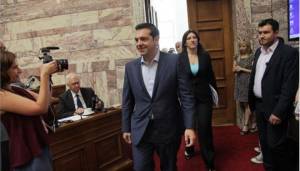 Επίθεση Κωνσταντοπούλου στον Στουρνάρα: Επέστρεψε ως απαράδεκτη την έκθεση της ΤτΕ