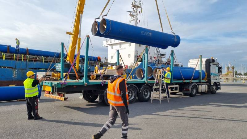Υποδοχή των σωλήνων για τον αγωγό ύδρευσης