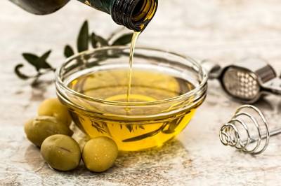 Δυναμικά στην αγορά μαζί με Τυνησία και Αίγυπτο: Η Τουρκία απειλεί και το ελληνικό ελαιόλαδο