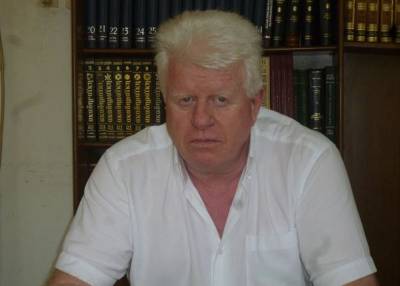&quot;Παιχνίδια&quot; με εκπτώσεις καταγγέλλει ο Γόντικας