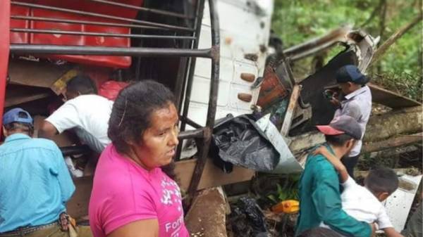 Νικαράγουα: Πολύνεκρο τροχαίο δυστύχημα με 16 θύματα και 25 τραυματίες