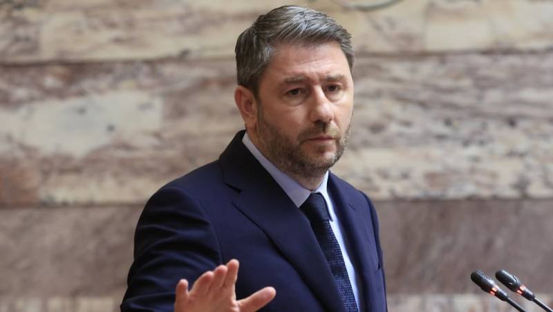Μήνυση Ανδρουλάκη κατά Γεωργιάδη για συκοφαντική δυσφήμηση και εξύβριση