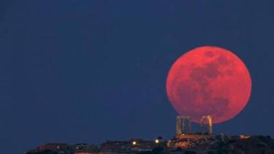 Ροζ Πανσέληνος: Υπερθέαμα με τη μεγαλύτερη υπερπανσέληνο του 2022 απόψε