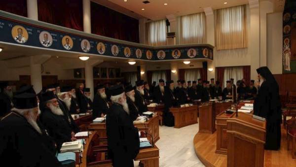Συγκαλείται η Ιεραρχία της Εκκλησίας της Ελλάδος για τις τελικές αποφάσεις