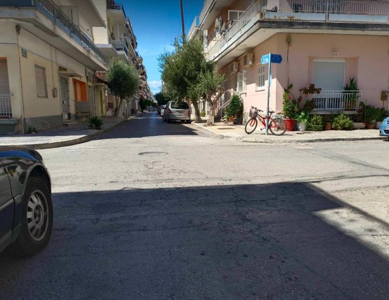 Κακοτεχνίες στην οδό Κορώνης