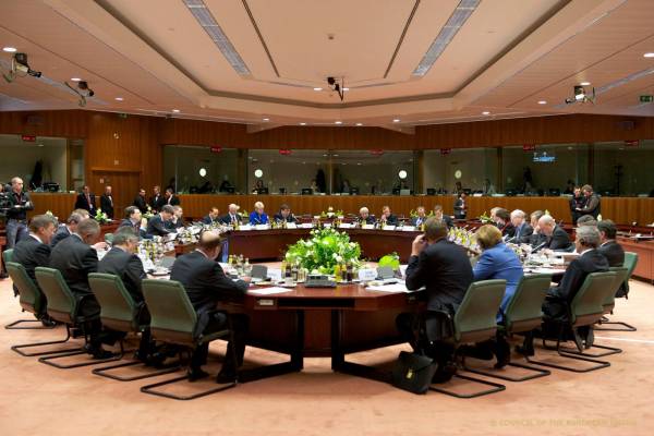 Η Ευρωζώνη και το ΔΝΤ κατέληξαν σε συμφωνία για κοινή στάση για την Ελλάδα