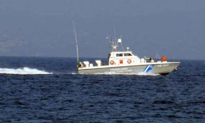 Ιστιοπλοϊκό αποβίβασε 73 παράτυπους μετανάστες στην Ανατολική Μάνη