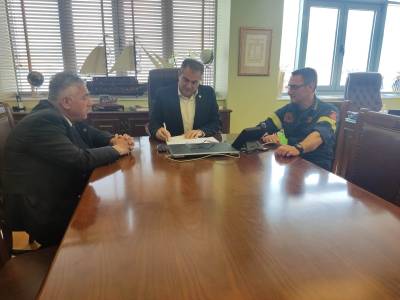 Όχημα 4Χ4 στην Πυροσβεστική από τον Δήμο Καλαμάτας