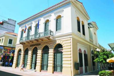Δημοτική Επιτροπή Καλαμάτας: Επιλογή ανάδοχου για έργο αποκατάστασης οδικού δικτύου