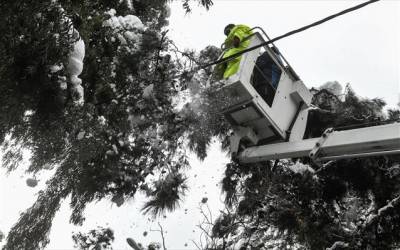 Πρόσθετες ελαφρύνσεις από τη ΔΕΗ για τους πληγέντες πελάτες της