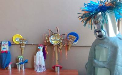 Θεατρική ομάδα από τα Λέικα στο Φεστιβάλ Κουκλοθέατρου