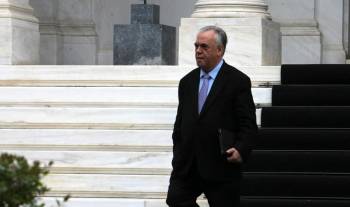 Δραγασάκης: "Τιμούμε τη συμφωνία, περιμένουμε να την τιμήσουν και οι εταίροι μας"