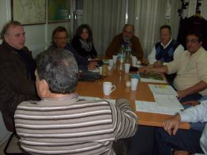 Επικρίσεις στην Περιφέρεια Πελοποννήσου για τον προαστιακό στο Λουτράκι