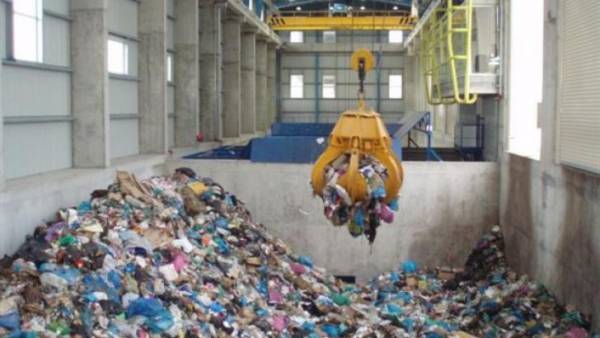 ΚΚΕ κατά κυβέρνησης για τη διαχείριση των σκουπιδιών της Πελοποννήσου