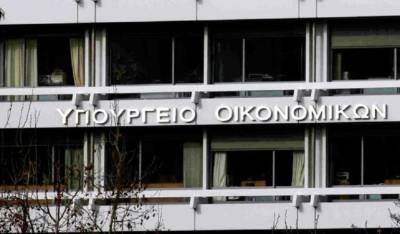 Τι θα περιλαμβάνει το πρώτο φορολογικό νομοσχέδιο – 10 χρόνια εκκρεμεί η διασύνδεση ταμειακών μηχανών με τα POS