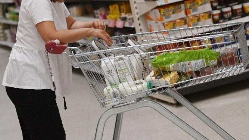 Ξεκινά σήμερα η κατάθεση δεσμευτικών προτάσεων για μειώσεις τιμών στα σούπερ μάρκετ