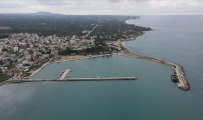 Συνάντηση Εμπορικού Συλλόγου Κυπαρισσίας με τον πρόεδρο Λιμενικού Ταμείου Μεσσηνίας